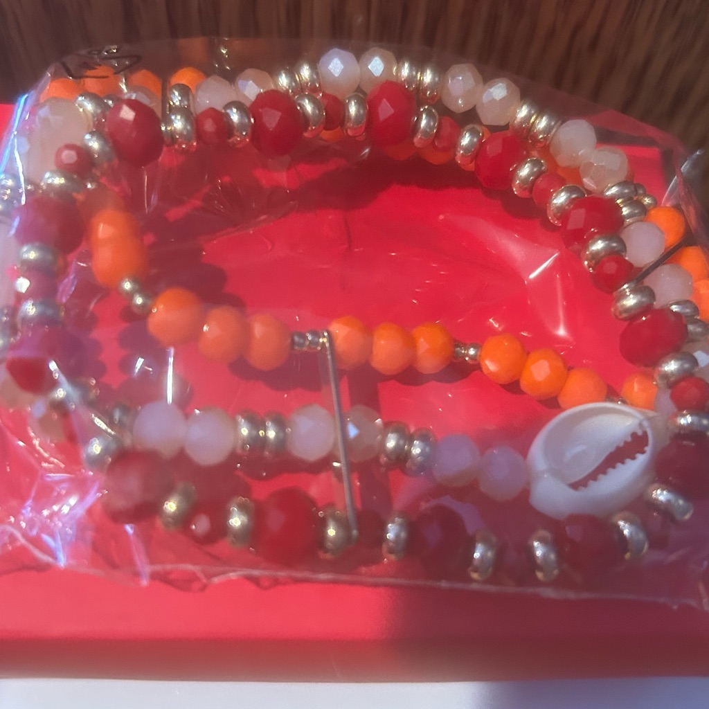 Studio 1886 Avon Beachy Beaded Bracelet